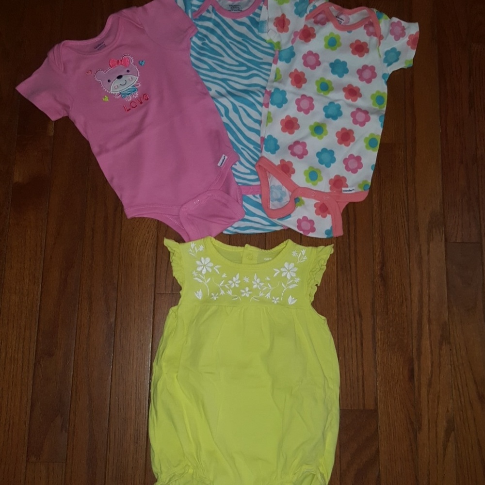 Girls Set of Onesies - Picture 3 of 5